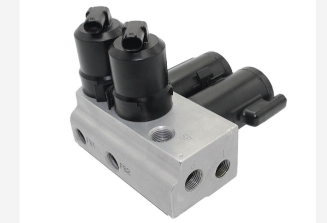 Buy cheap 2203200358 Pressure Control Valve Block For Mercedes Benz W220 W215 R230 ABC product