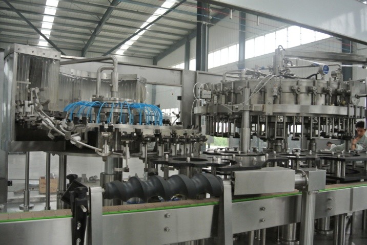 Auto Glass Bottled Water Filling And Capping Machine 1 Year Guarantee for sale