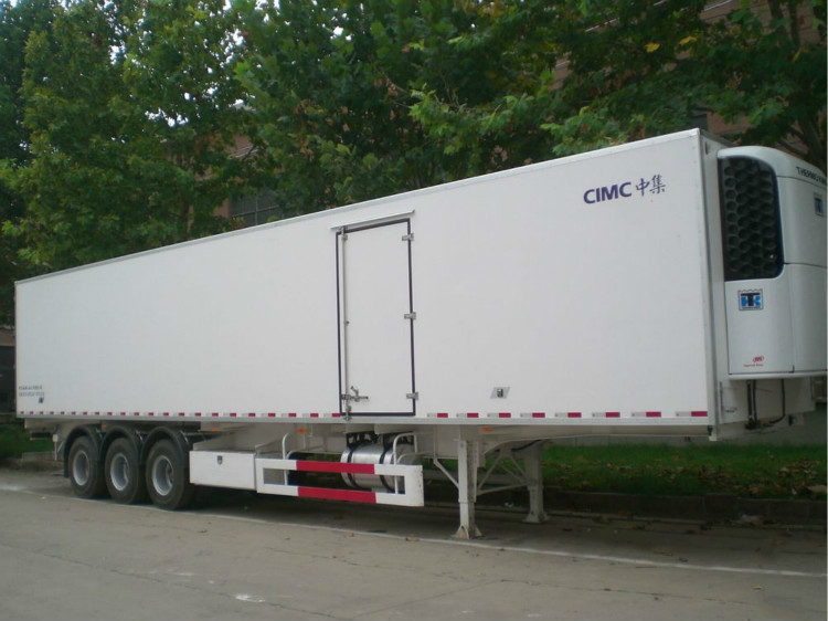 2 Or 3 Axle Refrigerated Cargo Trailer 35 Tons Capacity Customized Size