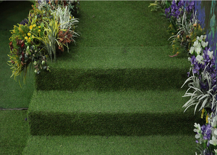 Buy cheap High Simulation Ultraviolet Engineering Artificial Synthetic Grass Turf For Landscape Decoration product