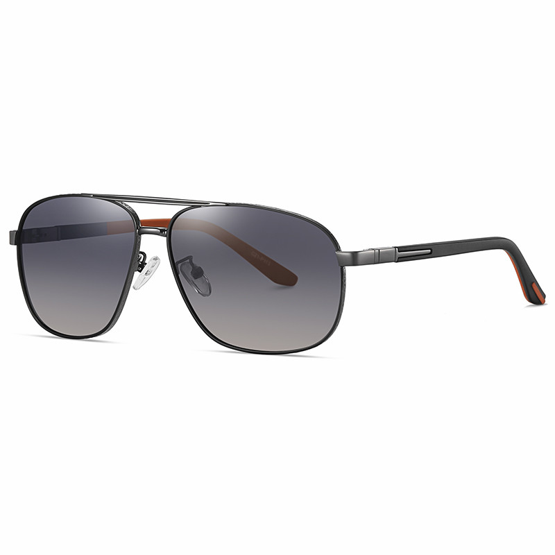 Buy cheap Custom metal polarized sunglasses 5.70 Inches , Men Women Universal Eyewear product