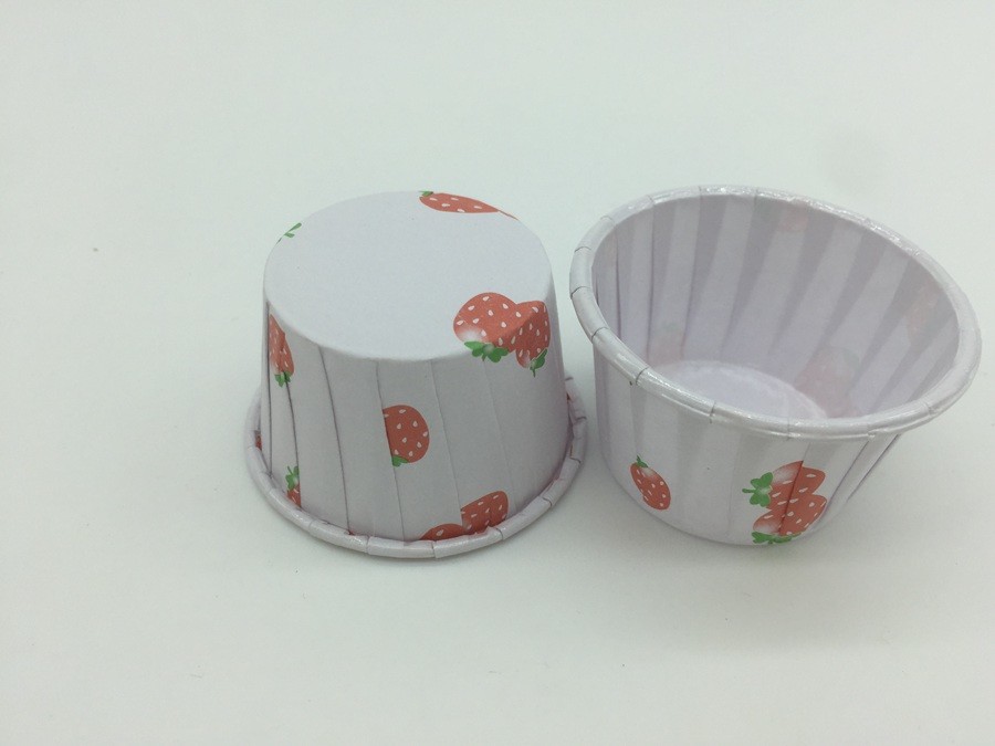 Buy cheap 2 OZ Paper Baking Cups Pet Coated Strawberry Round Shape Non - Stick Customized product