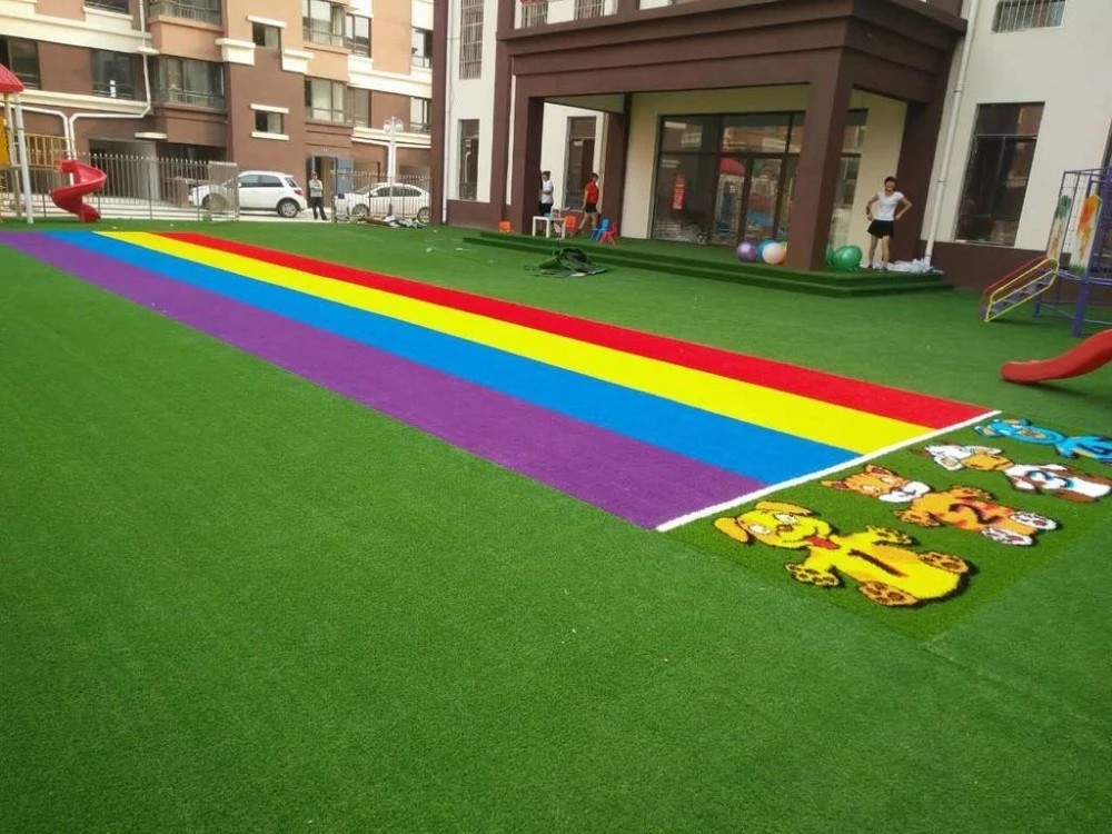 Buy cheap Decorative Coloured Artificial Grass Easy Installation And Maintanance product