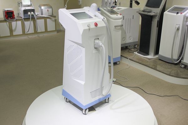 Clinic Use 808nm Diode Laser Hair Removal Machine For Permanent Unwanted Hair for sale