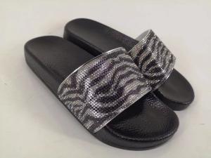 Buy cheap Hot Sale Cute Outdoor Slippers , Factory Price Casual Slippers Outdoor product