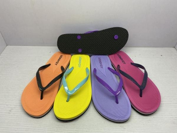 Summer Lady Fashion Flip Flops Outdoor Wear Indoor Wear Resistant Slipper Anti