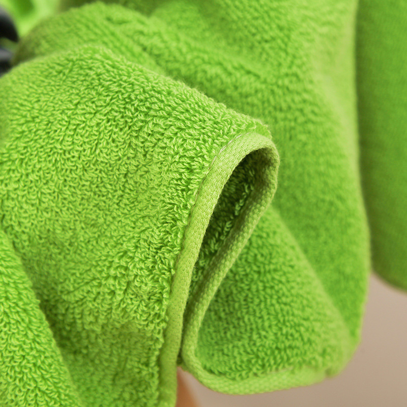Fresh and Simple Hand Towel Made of Soft Woven Cotton Perfect for Couples Square Shape