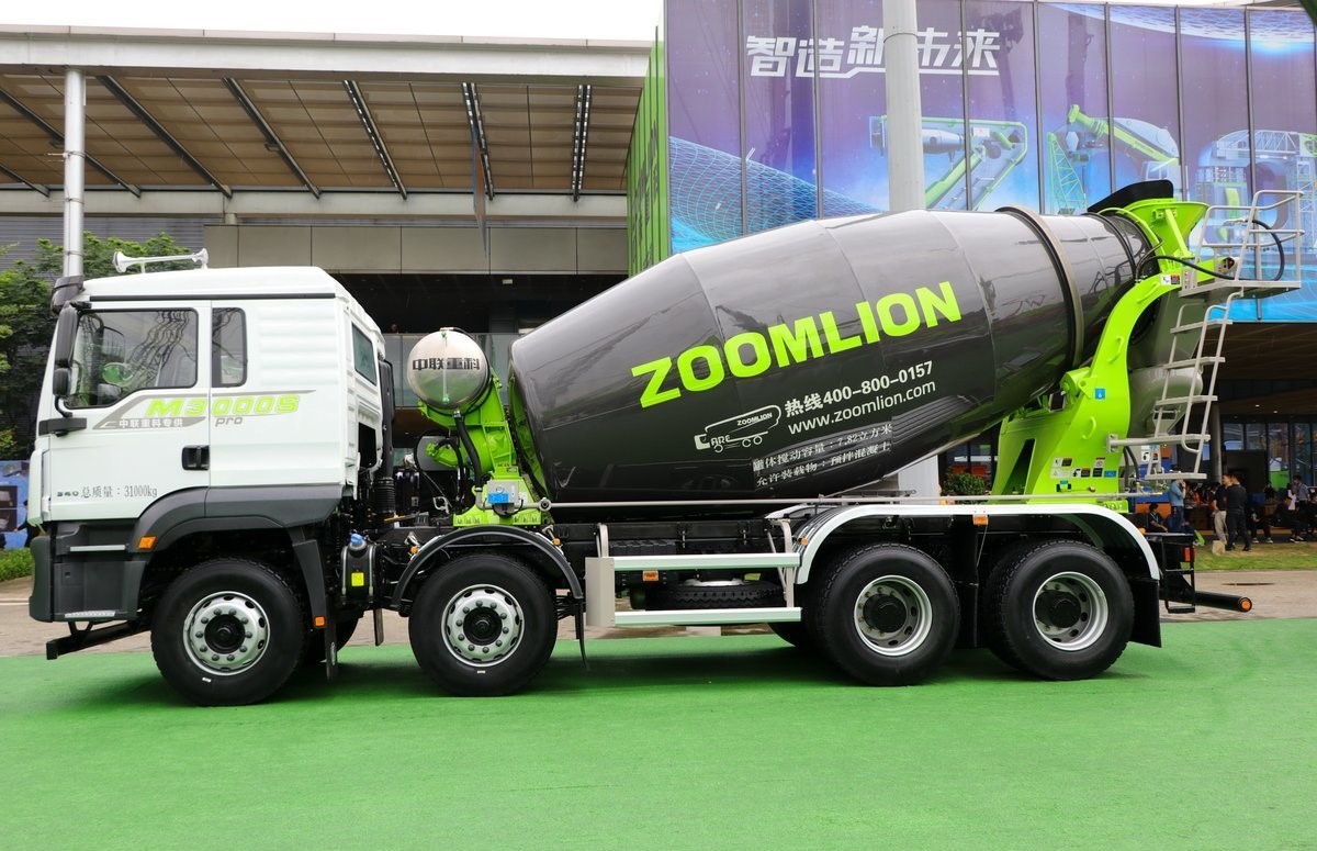 High Performance Shacman WEICHAI Cement Mixer Truck 251 - 350hp With Cummins Engine