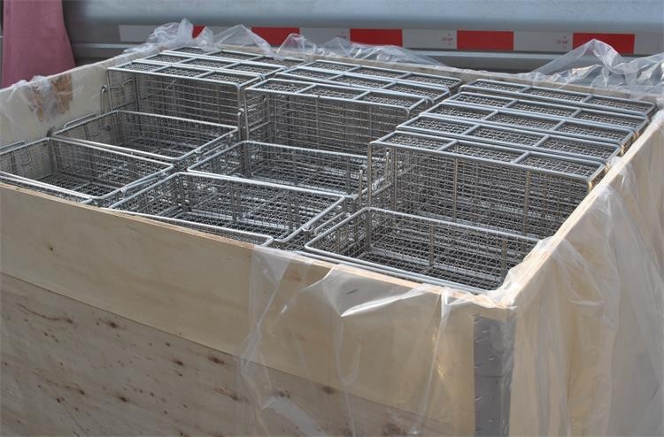 Stainless Steel Storage Woven Net Basket Rustic Style Tote Basket For Home Decor Customized Wire Mesh Basket