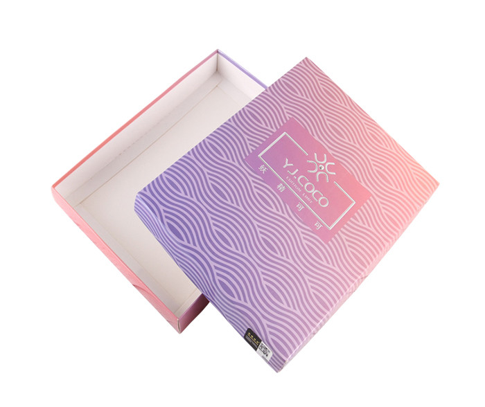 Order Printed Paper Underwear Packaging Box With UV Coating Matt Lamination For Sale