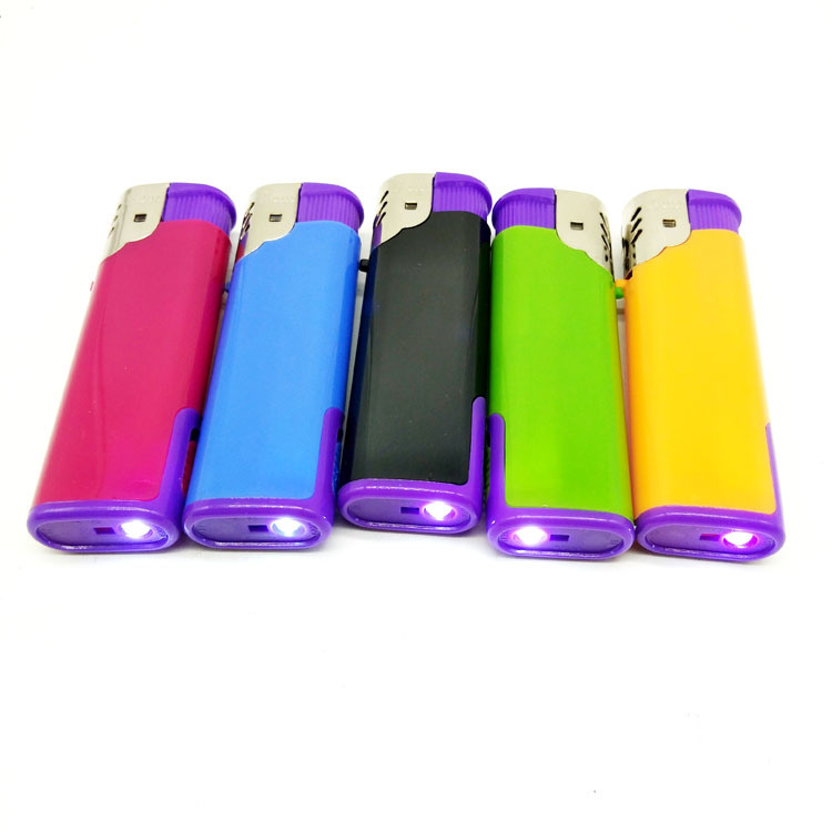 Promotional Price Plastic Refillable Windproof Lighter with LED Lamp