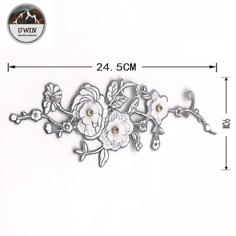 Wintersweet Flower Iron On Embroidered Patches Beaded Sequin Material For Garment