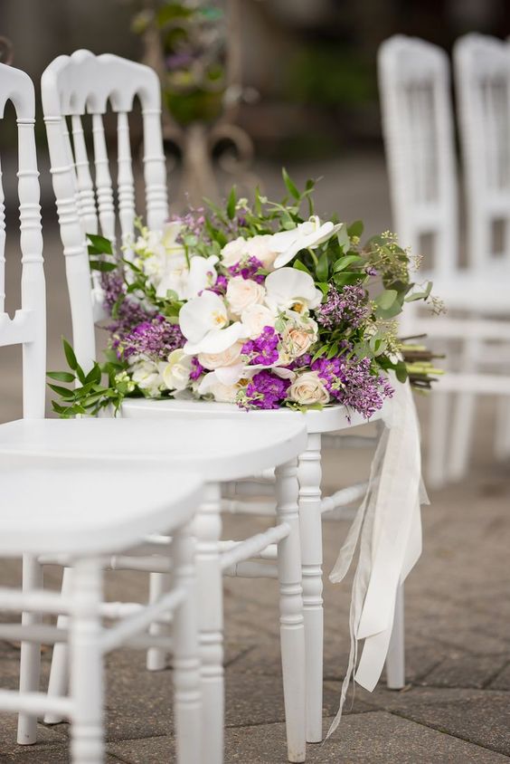 White Chiavari Chairs Wedding Stackable PP Plastic Chiavari Chairs