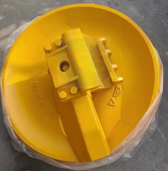 SHANTUI SD16 Bulldozer spare parts front idler assembly 16Y-40-03300