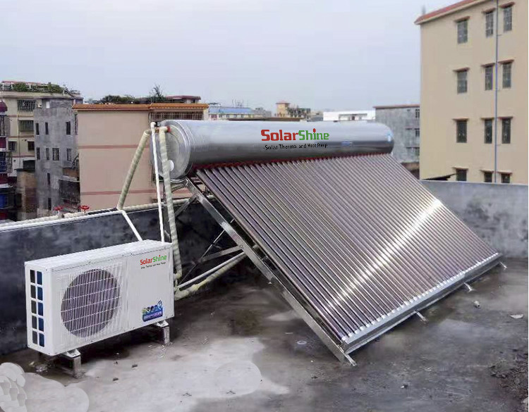 Energy Saving Solar Thermal Water Heater With Declining Roof Bracket