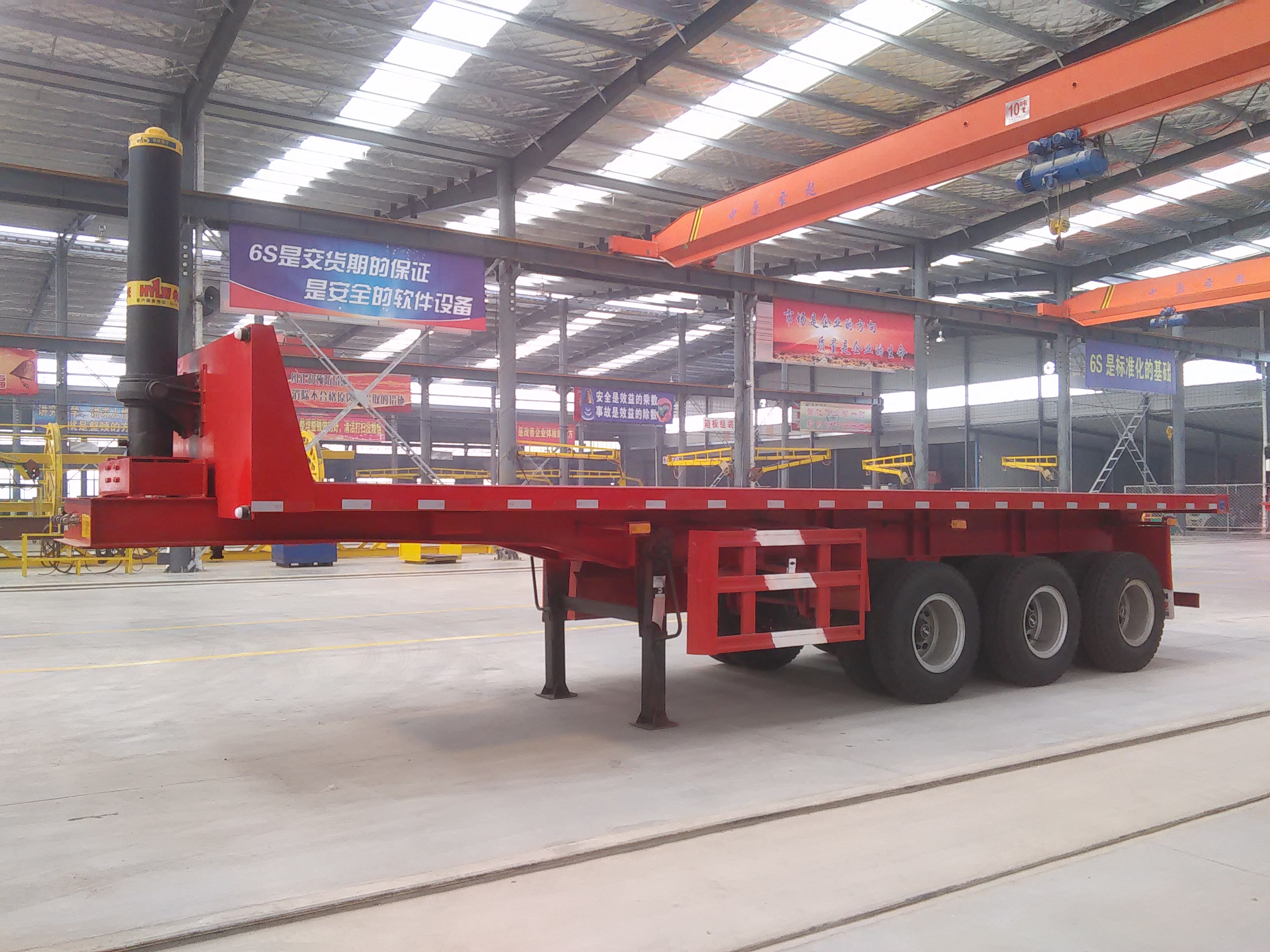 20ft Container Skeleton Dumping Semi Trailer 7700*2500*3070 mm Mechanical Suspension