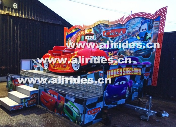 mobile amusement rides trailer mount mini flying car carnival rides for sale funfair games