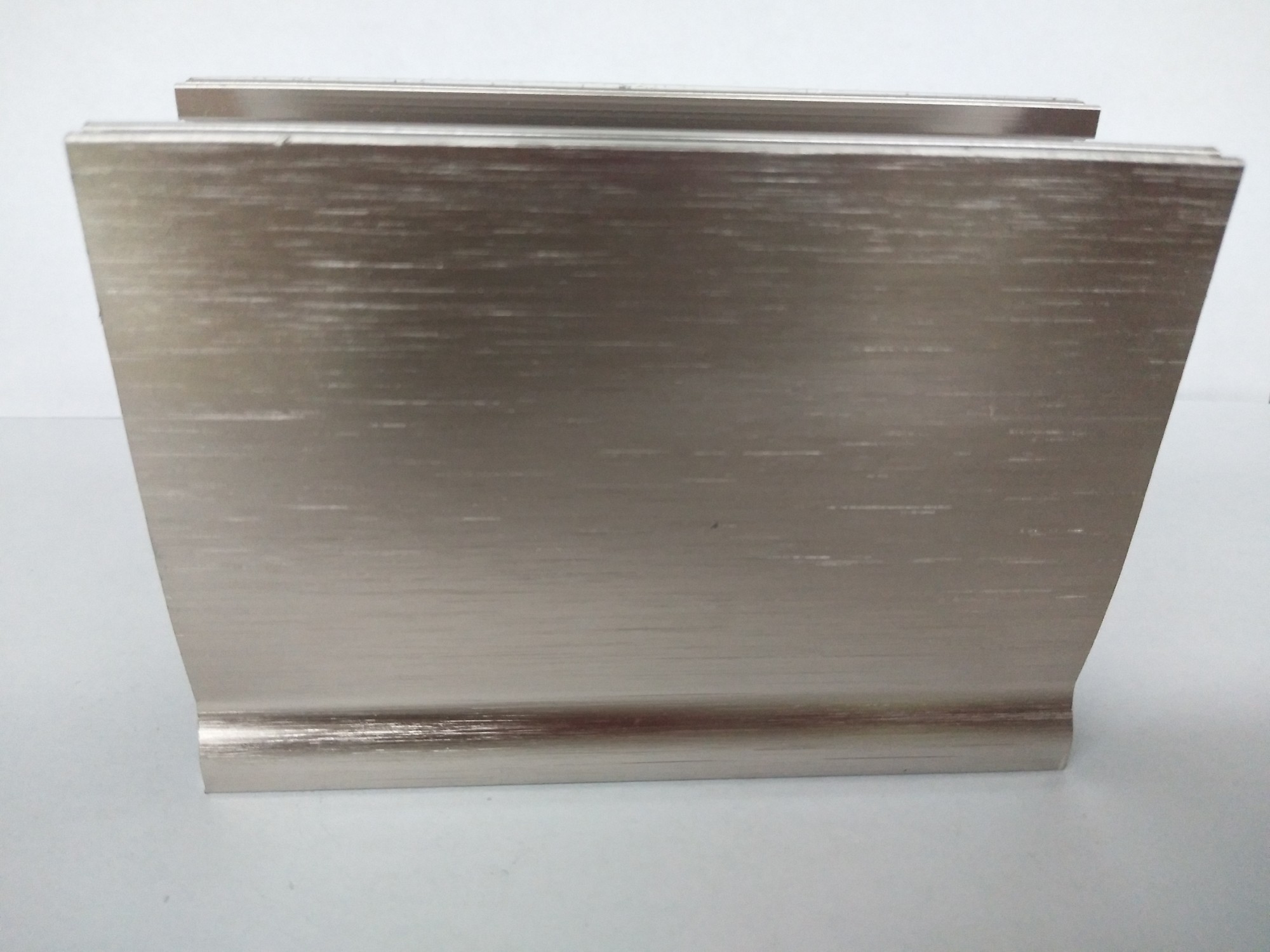 Wear Resistance Extruded Aluminum Electronics Enclosure High Film Adhesion