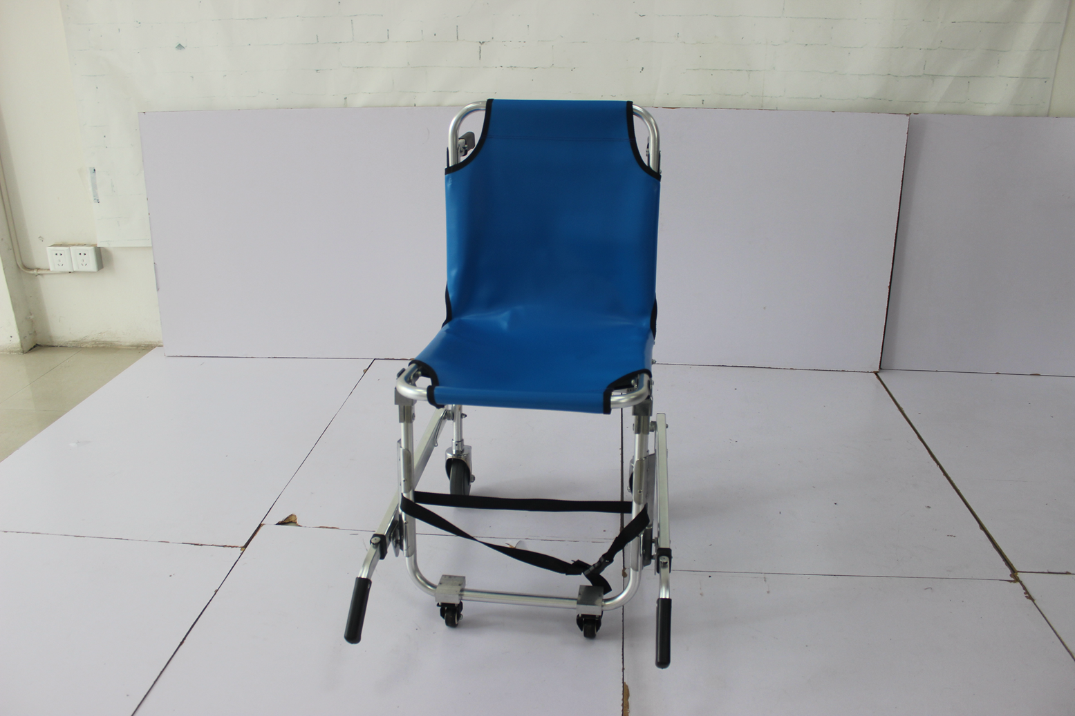 35.4in Best Portable Foldable Home Evacuation Climbing Wheelchair Ambulance Stair Chair Stretch