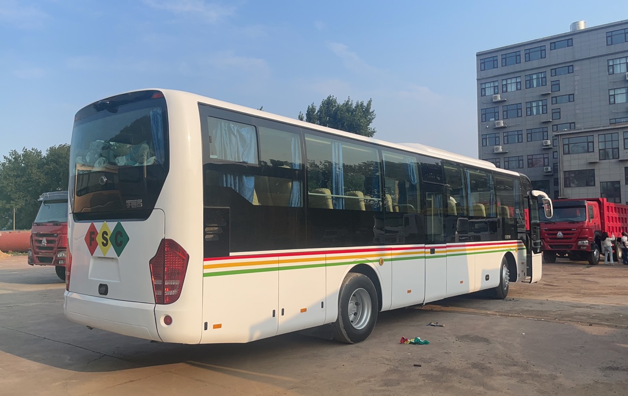 12m Yu tong 6122 Second Hand Bus Left/Right Hand Drive Used Bus in Good Condition
