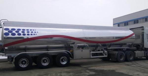 Quality Aluminum 42000L Oil Tank Trailer , Diesel Fuel Tank Trailer With Two Compartments for sale