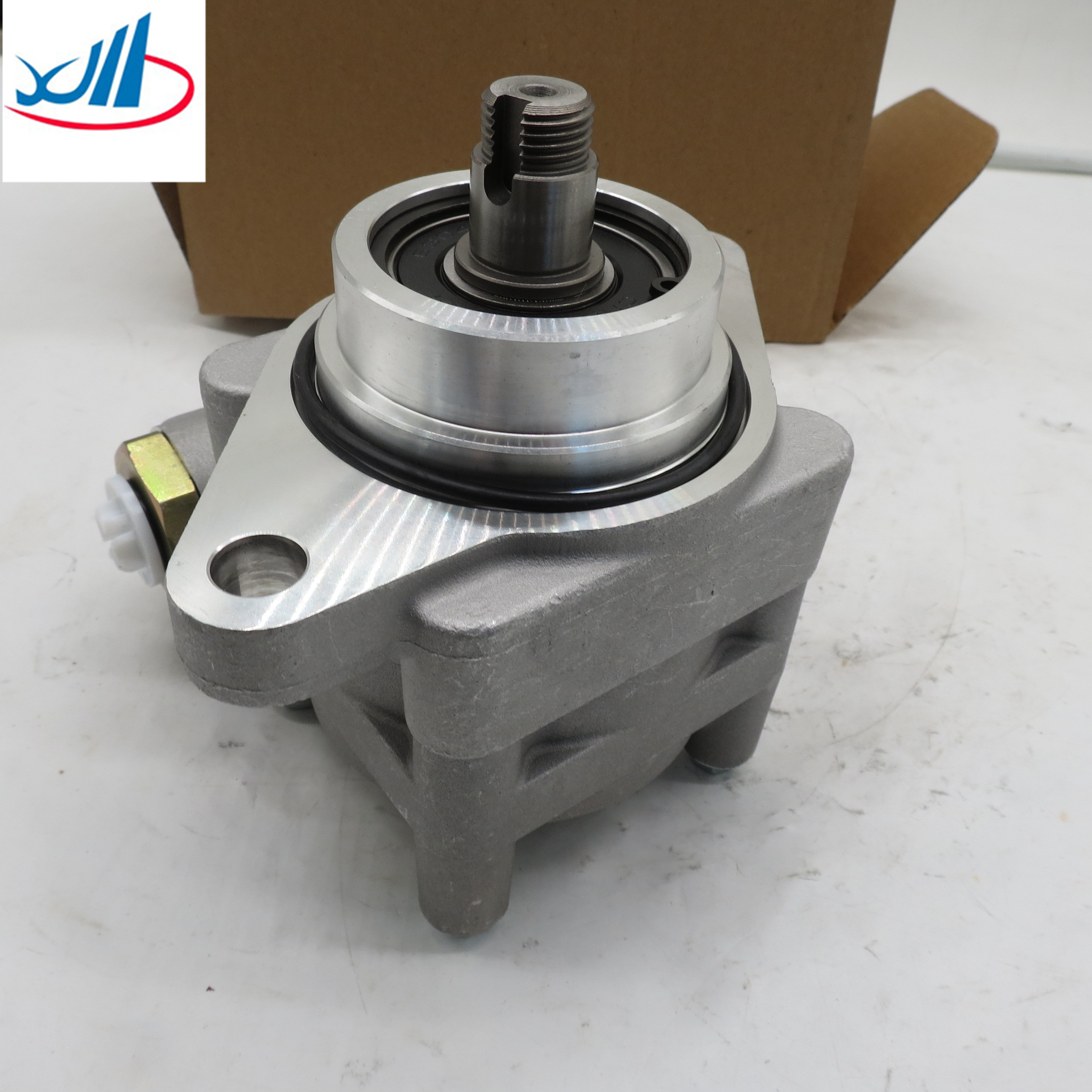 Liugong Spare Parts Power Steering Oil Pump 57100-7M500
