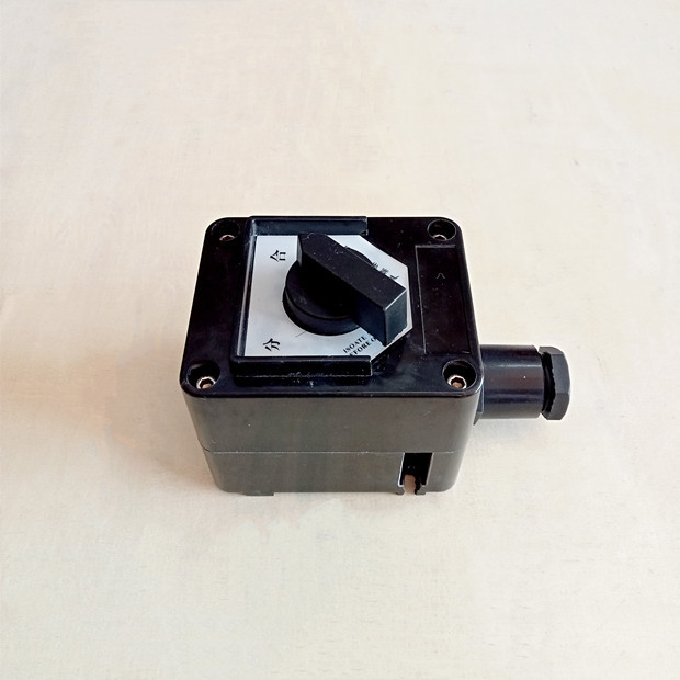 Zone 2 Class 1 Division 2 Disconnect Switch Explosion Proof Emergency Stop Button One