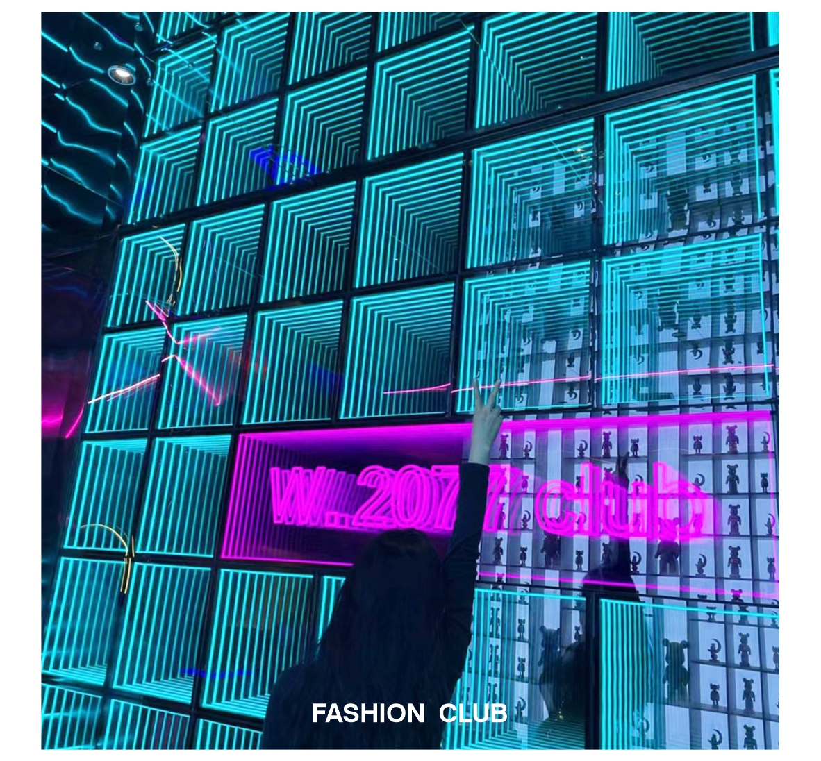 Elevate Decor Stunning 3D Neon Abyssal Mirror Checkered 50X50 in Customizable Colors