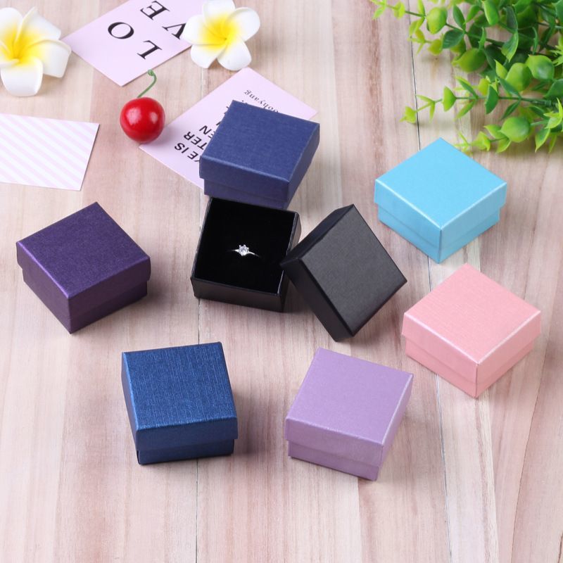 Deluxe Style Rigid Black Cardboard Necklace Packaging Paper Box