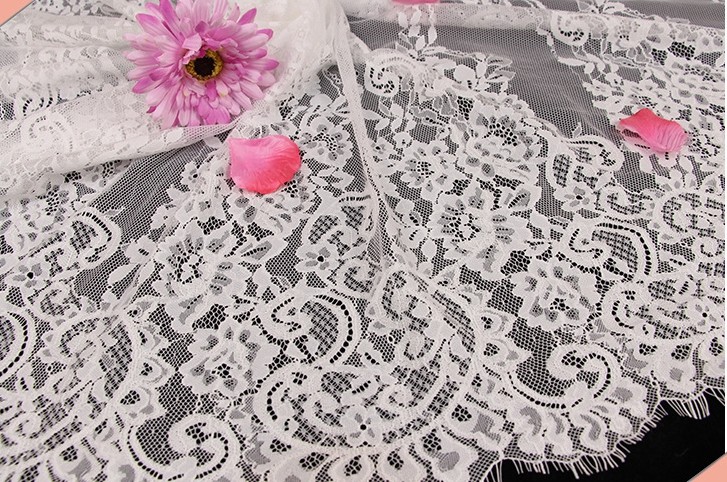 2017 Fancy Lace /Eyelash Lace Fabirc / French Lace Fabric/ Bridal Dress Fabric in Ivory/Black Color