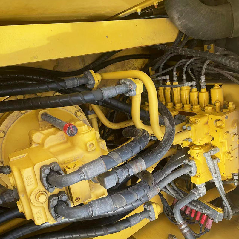 PC360-7 Used Komatsu Excavators 180kw Rated Power 1.6m3 Capacity Bucket