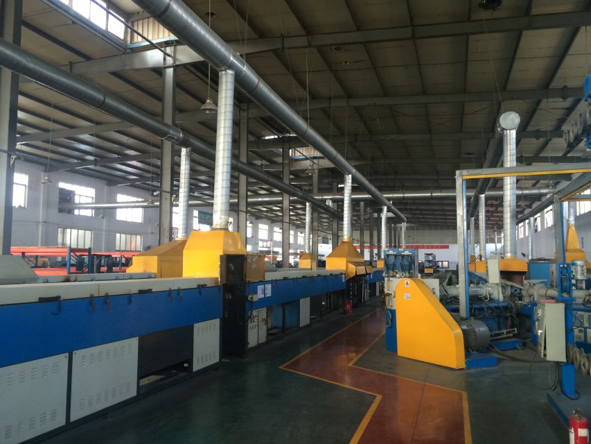 Extrusion Processing Service PE Cover Strip for Wooden Wardrobe Door or Window Frames