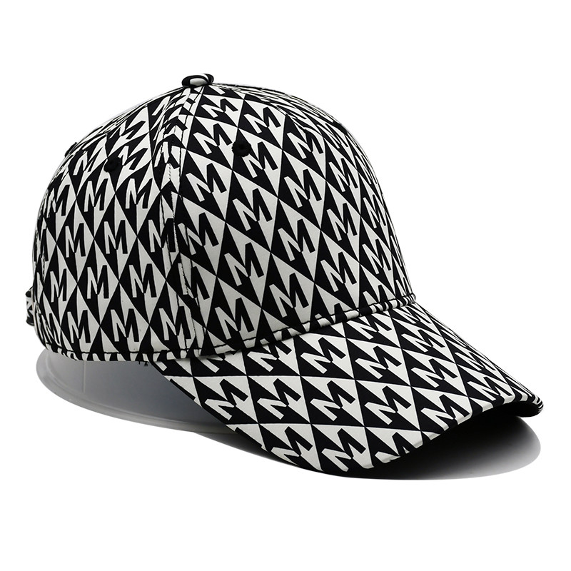Adjustable Breathable Golf Hats One Size Fits All Curved Brim