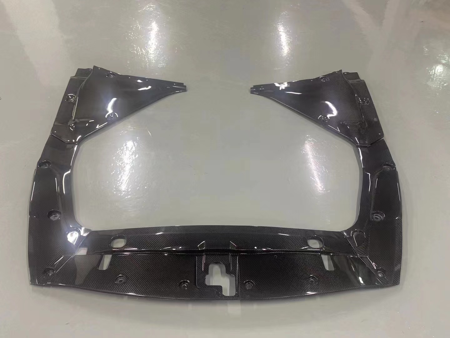 2007- 150mm Nissan Body Kit GTR R35 Carbon Fiber Engine Shield Battery Guard Antifreeze