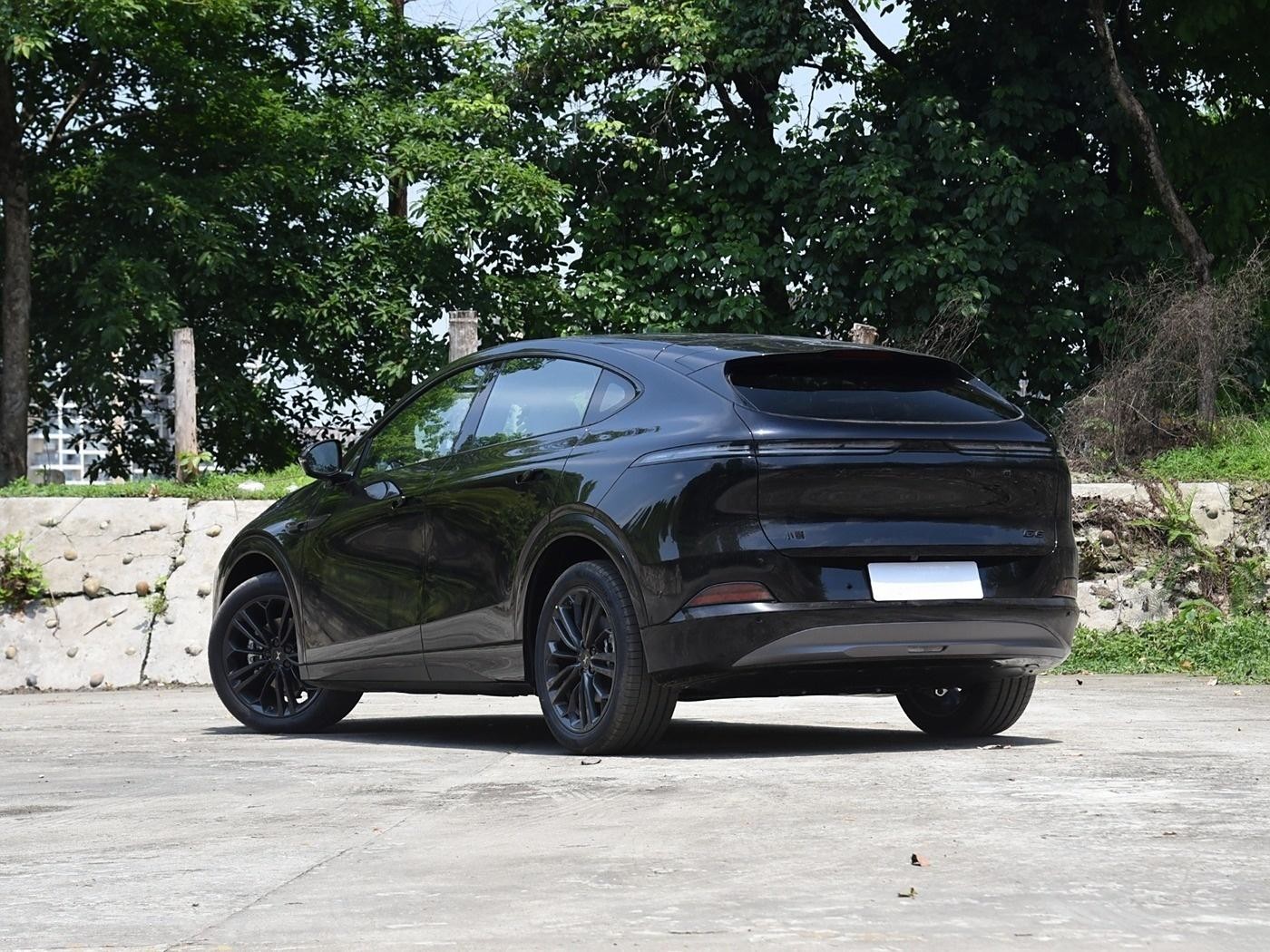 2024 EV Cars XPeng Electric Vehicle Xiaopeng G6 Long Range Pro 580km Pure Electric Small Suv