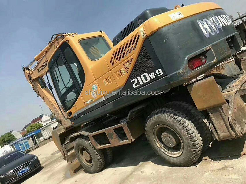 working condition used wheel excavator Hyundai 210-7 on sale