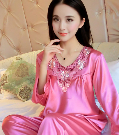 100%Polyester Water Soluble Embroidery Pajams Collar Lace Necklace Decoration
