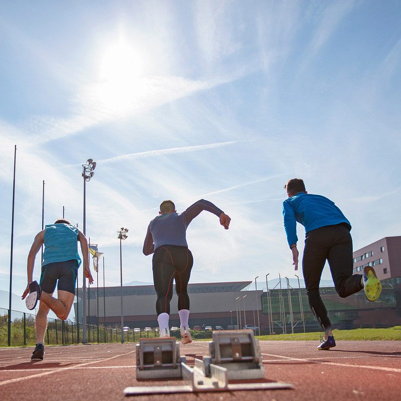 2.5mm Synthetic Sports Flooring Prefabricated System Running Track Multicolor