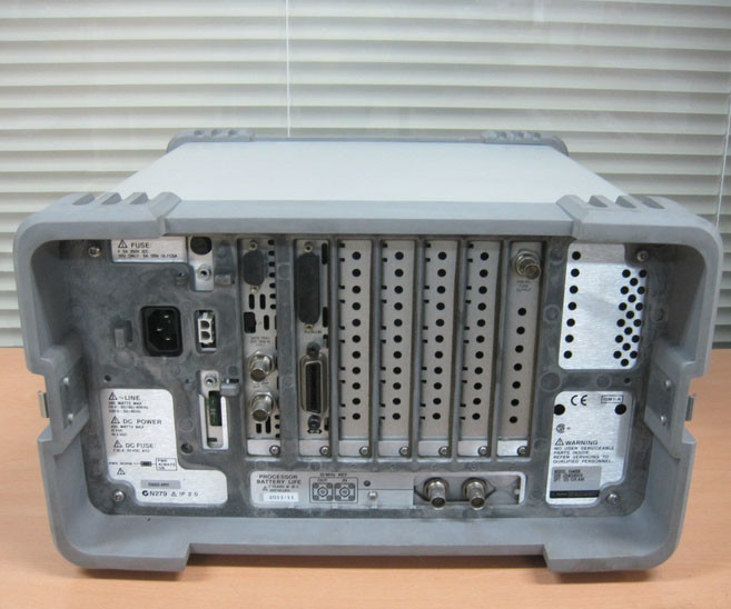 E4405B ESA-E RF Spectrum Analyzer 9kHz-13.2GHz Keysight Agilent