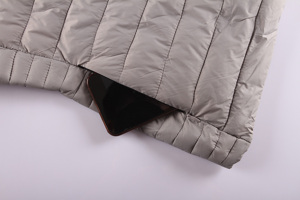 Ladies Casual 100% Nylon Windproof Thermal Jacket 5 Colors For Winter