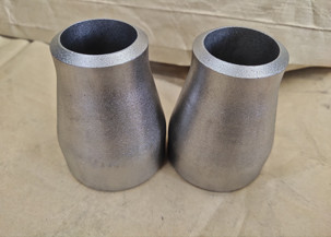 Black SCH10 ASME B16.9 No6600 1 Inch Pipe Reducer