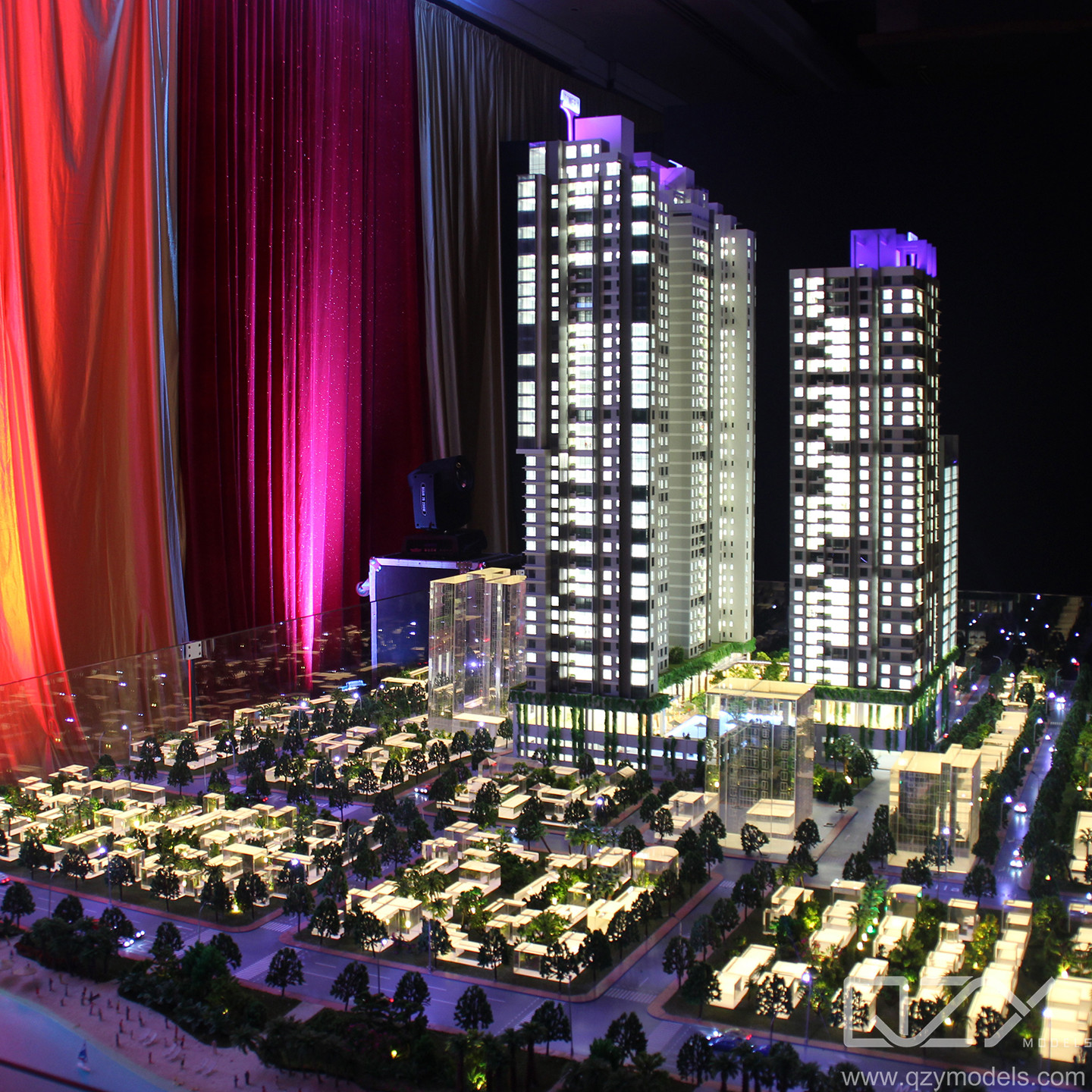 1/150 Miniature Scale Model skyscrapers Avic International Hotels Lanka Limited