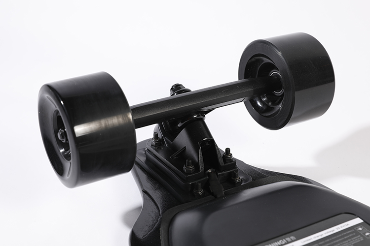 High Elastic Portable Electric Skateboard PU Wheels Big Capacity 40KM Max Speed