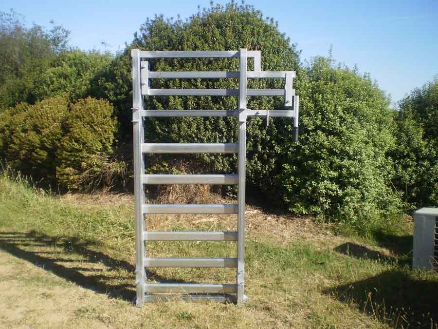 2019 hot sale Australia market 1.8x2.1m oval pipe cheap cattle fencing panels for sale/cattle yard design