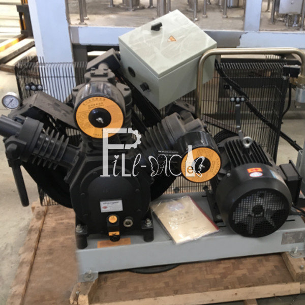 One Blower 150BPH Plastic Bottle Making Machine
