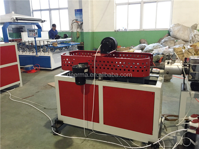 OMRON Temperature Meter PVC Flexible Corrugated Pipe Making Machine 60 rpm Screw Speed for Accurate Temperature Control