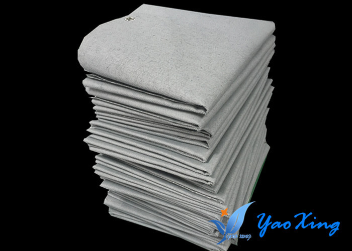 Aging Resistance Welding Fire Blanket Rolls / Insulated Welding Blanket