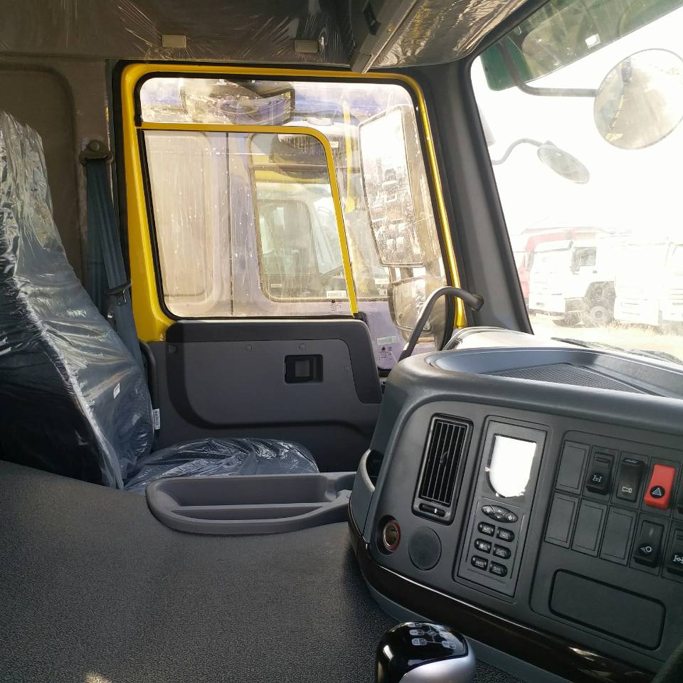 Affordable Used HOWO 6X4 375HP Tractor Truck Head with Comfortable Cabin in Africa