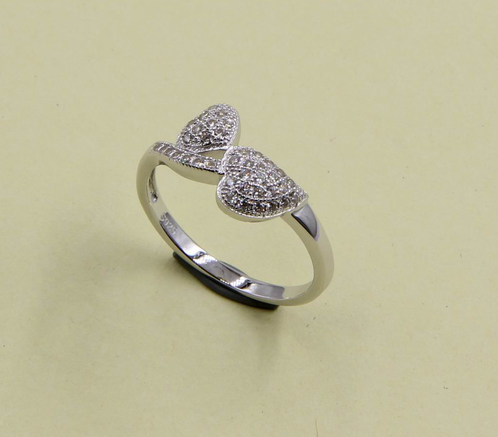 Pave Prong Heart Shape Wedding Band Ring 925 Silver CZ Eternity Band Rings Size 5-10 Sterling Silver Spoon Rings
