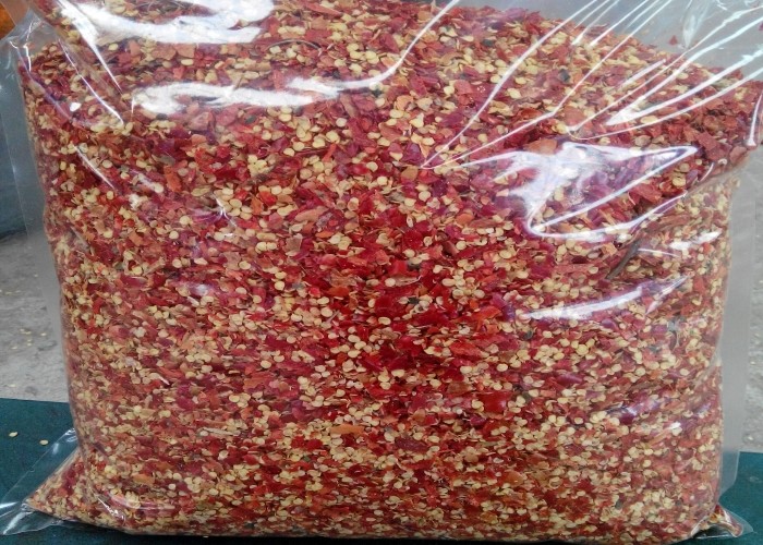 Crushed Stemless Dried Red Chili Flakes 1mm 12% Moisture Food Condiment